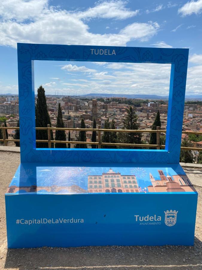 Ferienwohnung Voila Catedral Tudela Exterior foto